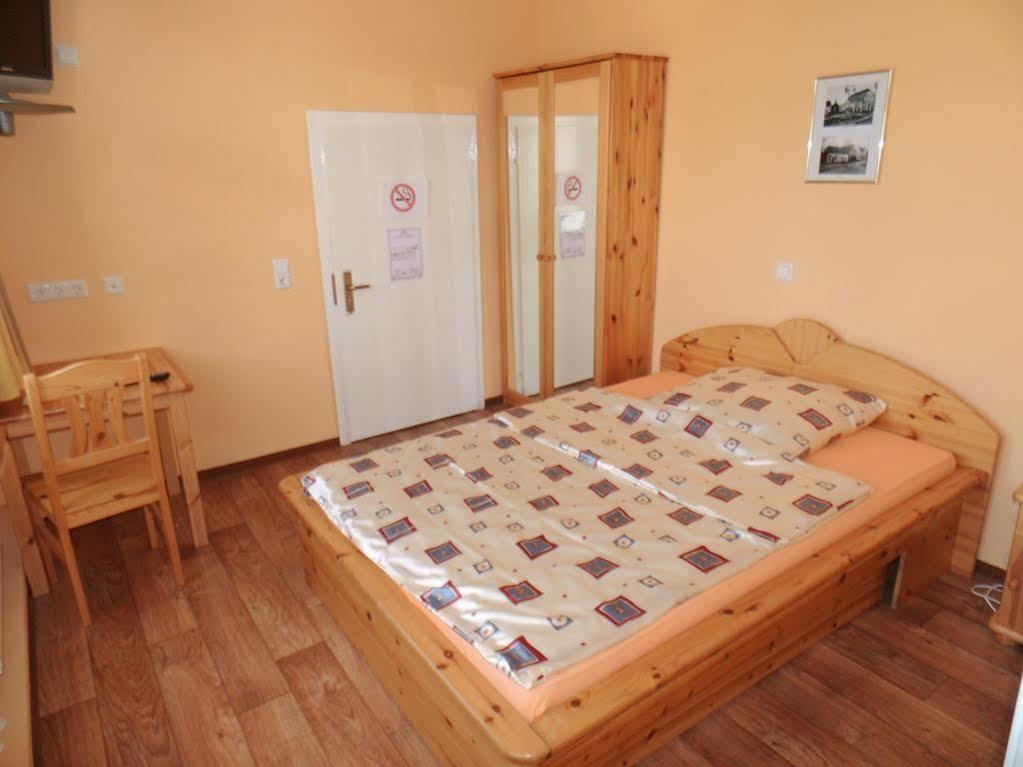 Hotel Lindenhof Rhynern Extérieur photo